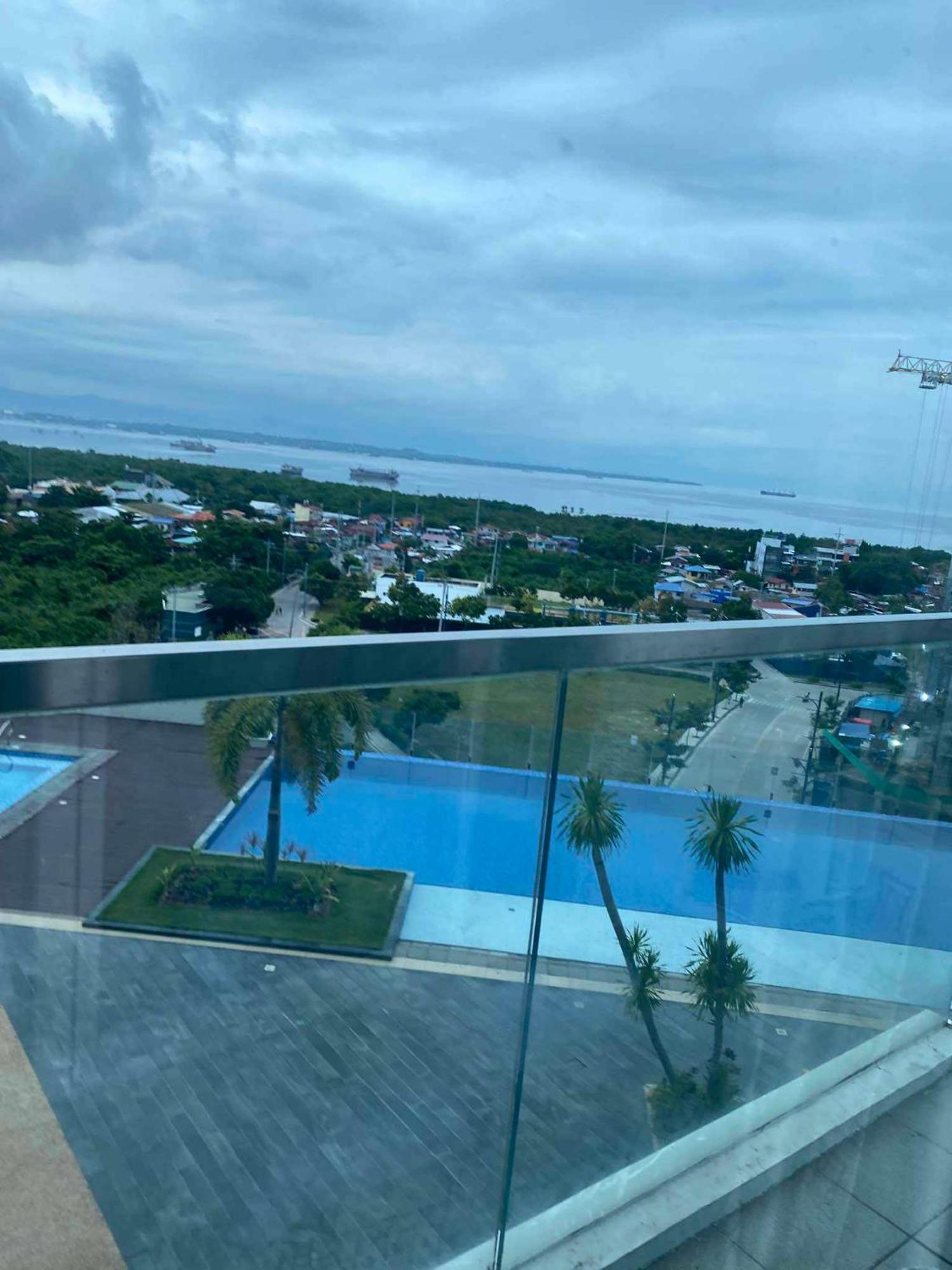 Mactan Newtown Beach Condo ماكتان المظهر الخارجي الصورة